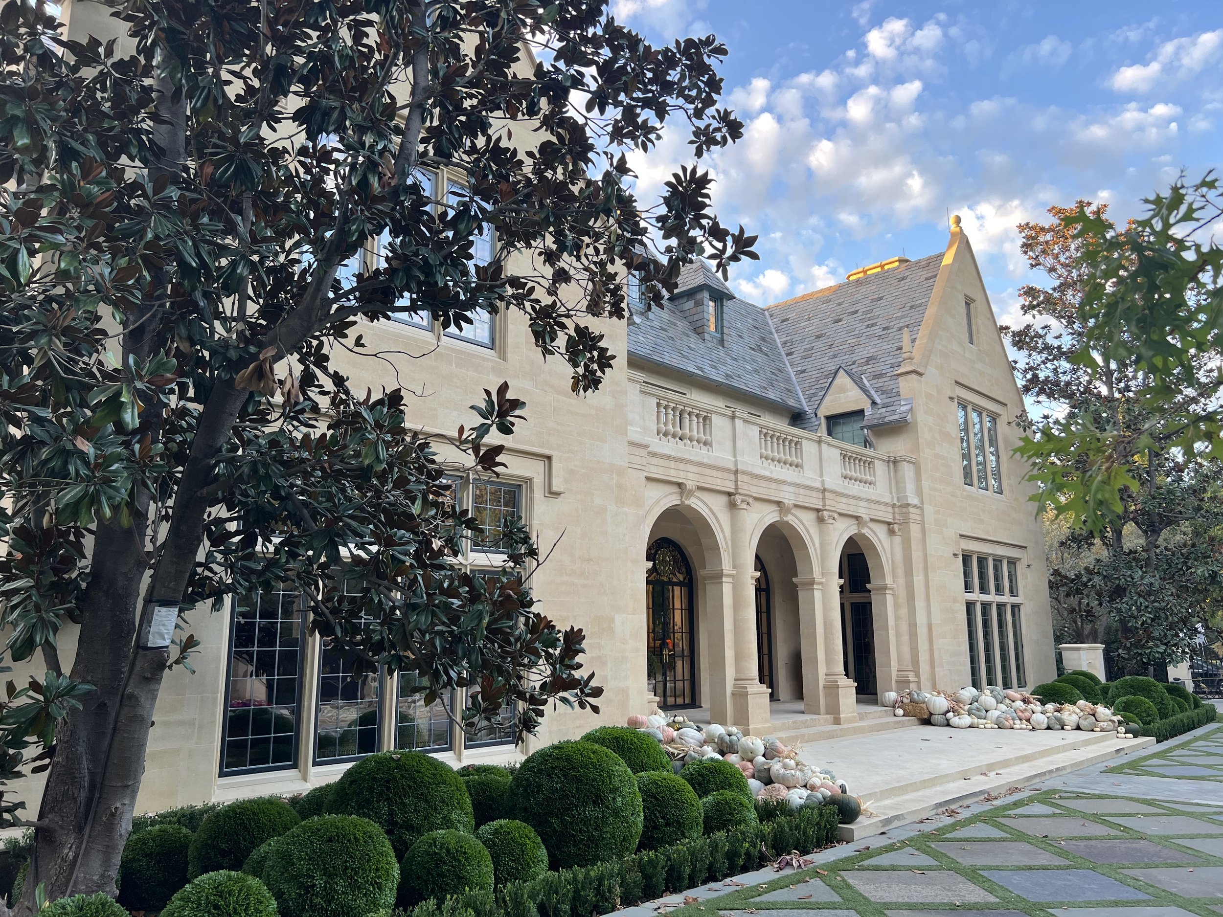 Luxury stone masonry work